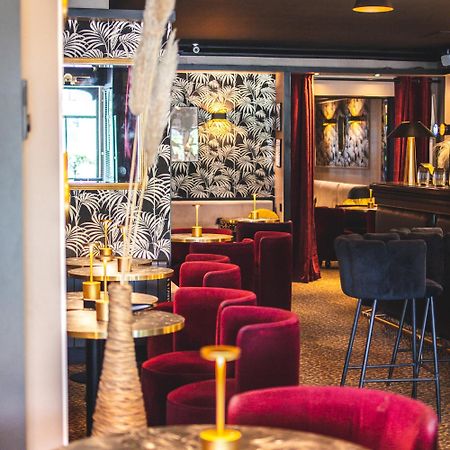 Le Boeuf Couronne - Hotel & Restaurant Chartres- Logis Hotels エクステリア 写真