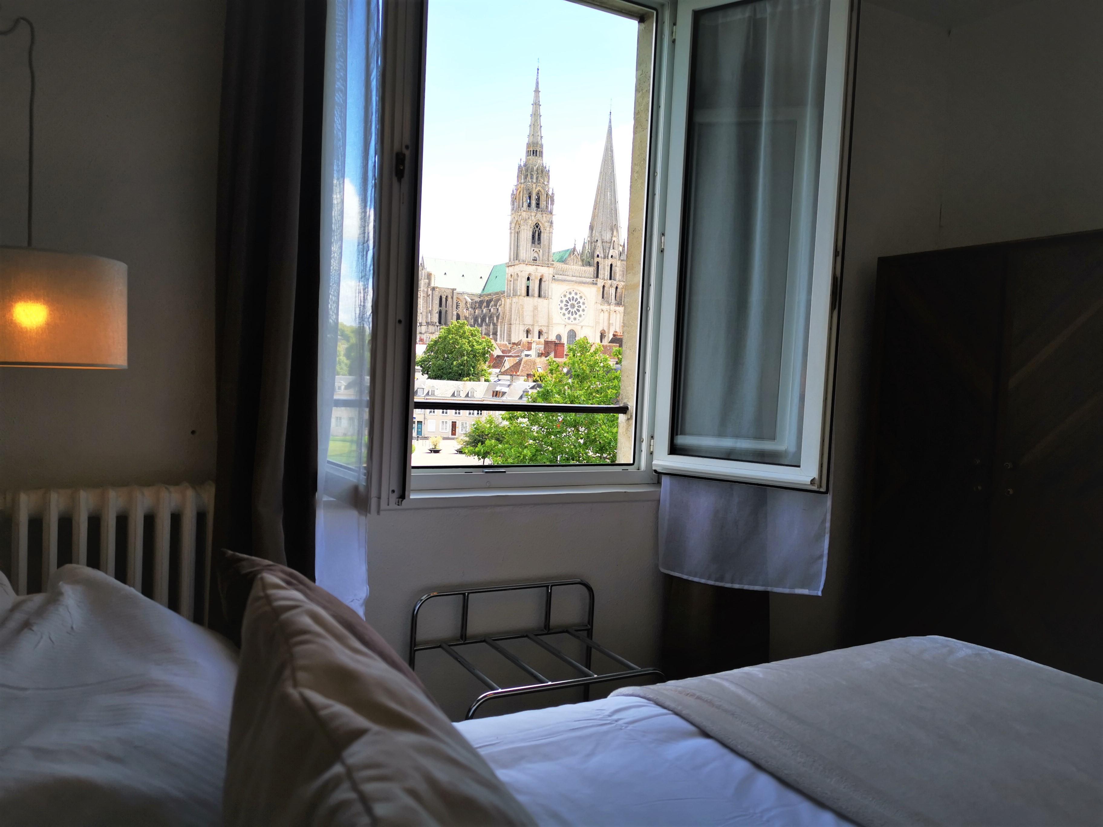 Le Boeuf Couronne - Hotel & Restaurant Chartres- Logis Hotels エクステリア 写真