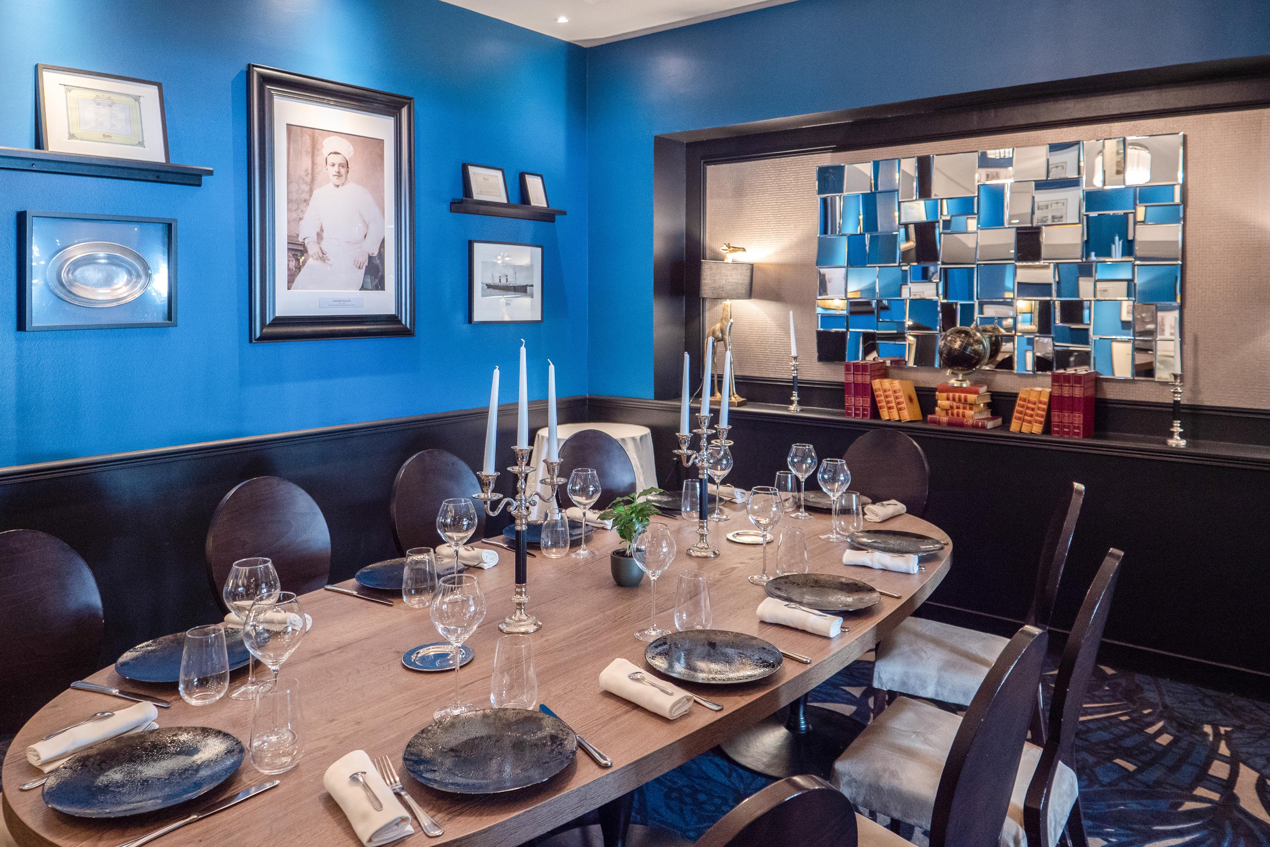 Le Boeuf Couronne - Hotel & Restaurant Chartres- Logis Hotels エクステリア 写真