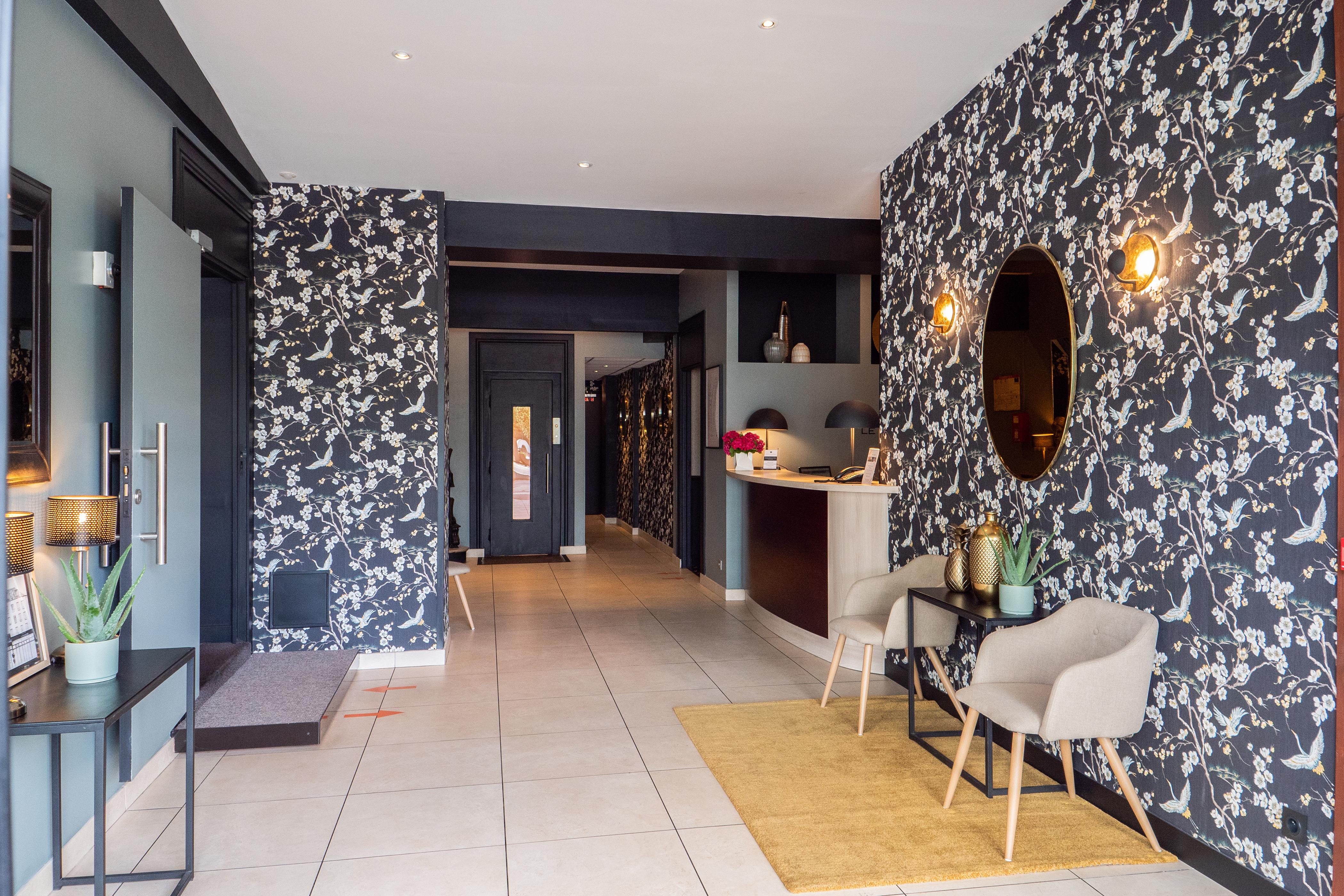 Le Boeuf Couronne - Hotel & Restaurant Chartres- Logis Hotels エクステリア 写真
