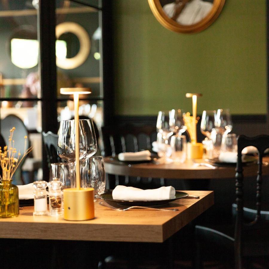 Le Boeuf Couronne - Hotel & Restaurant Chartres- Logis Hotels エクステリア 写真