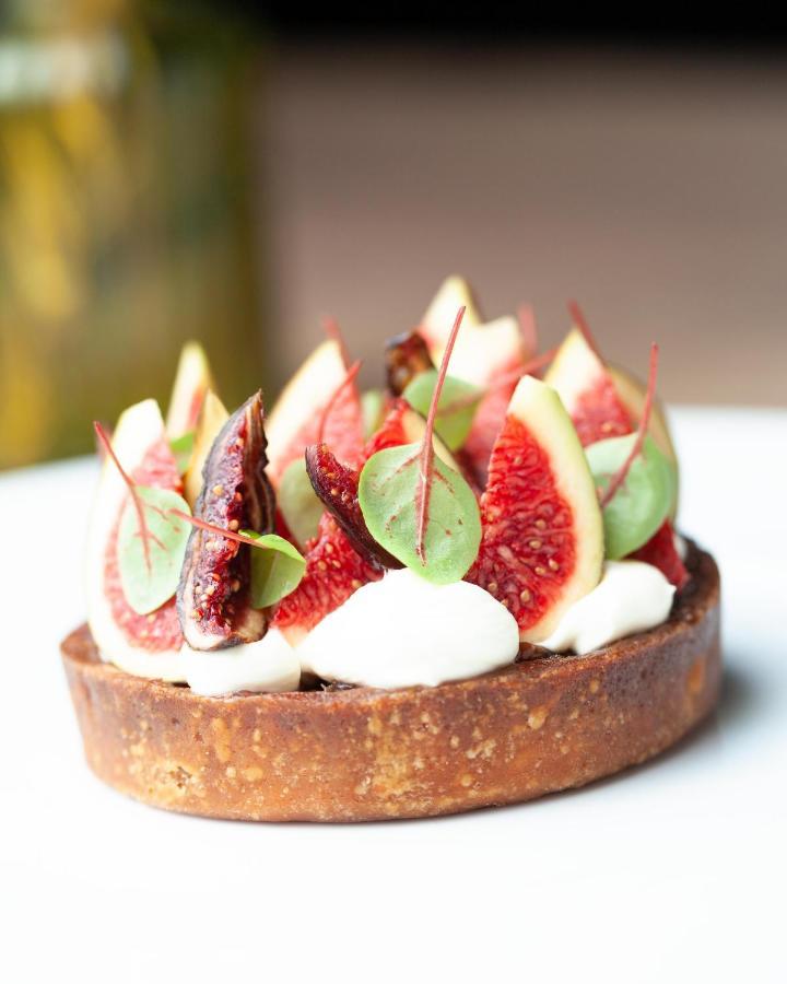 Le Boeuf Couronne - Hotel & Restaurant Chartres- Logis Hotels エクステリア 写真