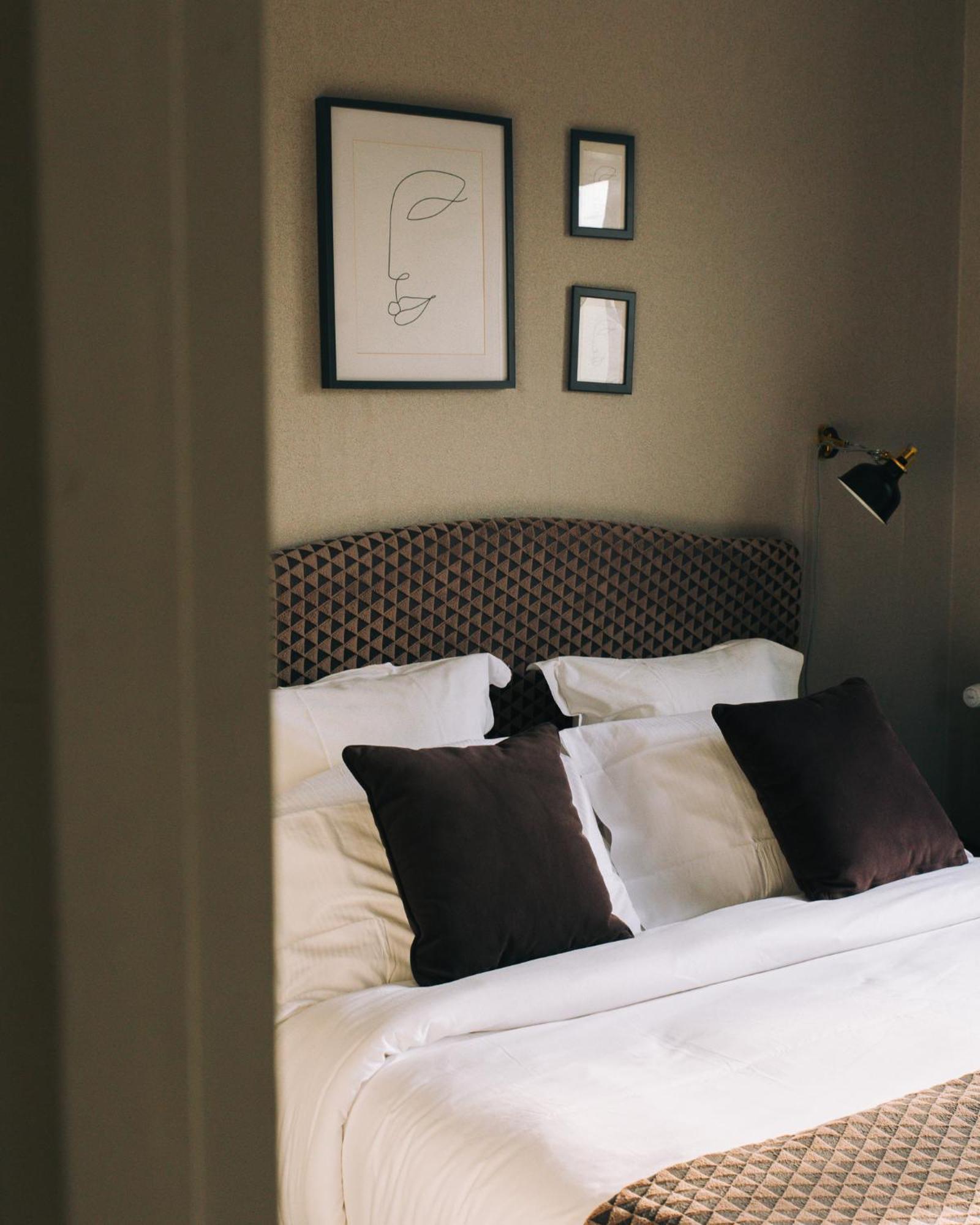 Le Boeuf Couronne - Hotel & Restaurant Chartres- Logis Hotels エクステリア 写真
