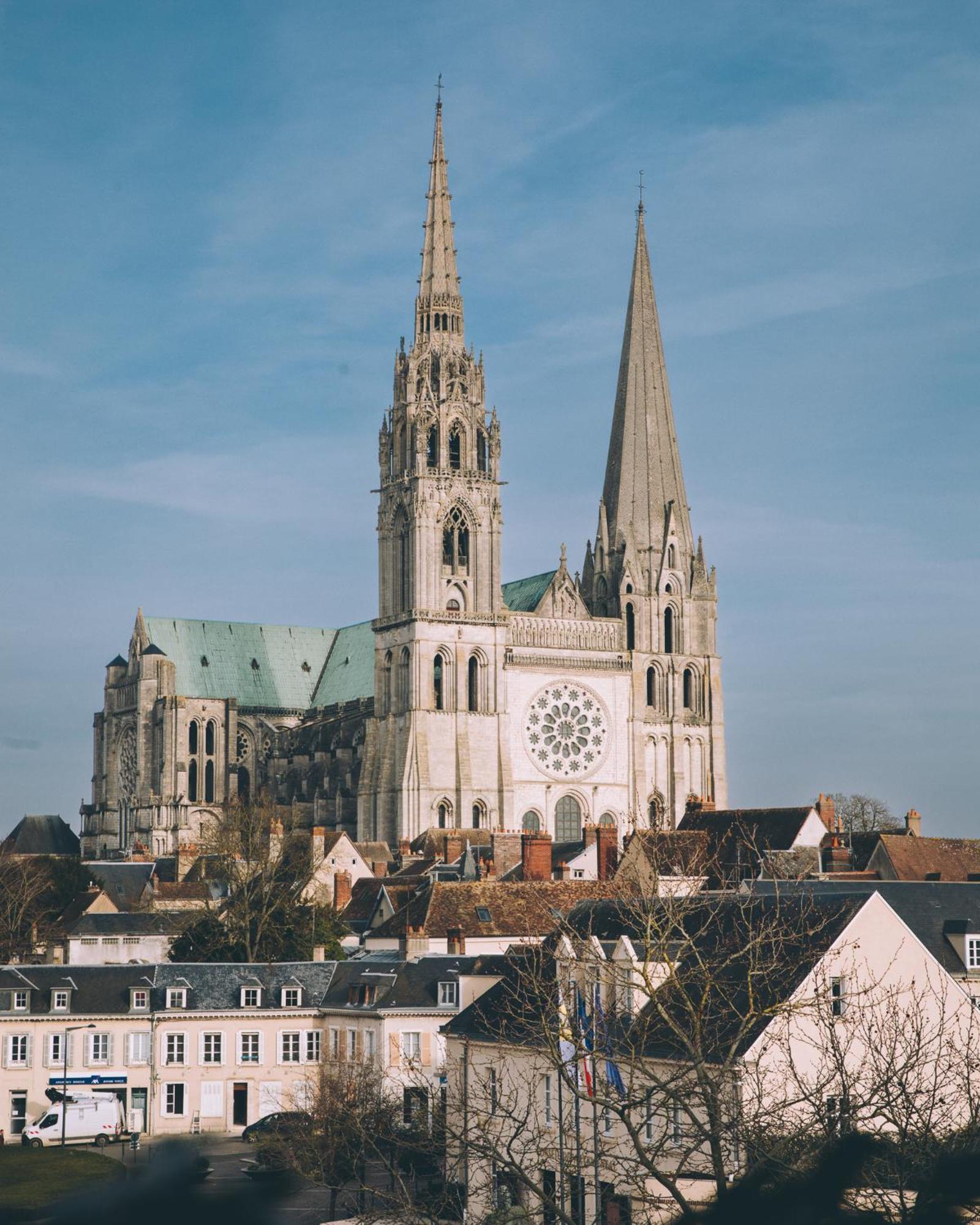 Le Boeuf Couronne - Hotel & Restaurant Chartres- Logis Hotels エクステリア 写真