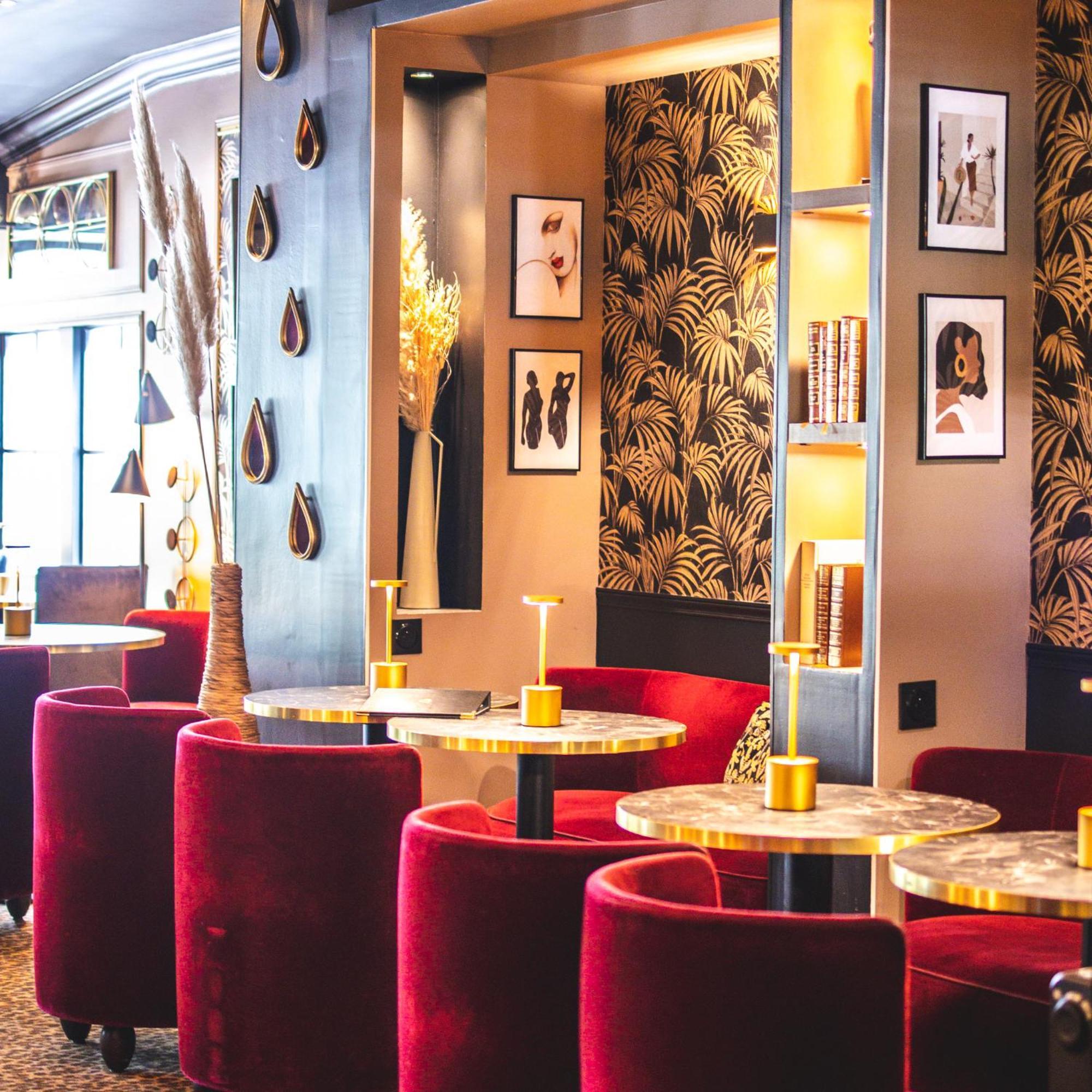 Le Boeuf Couronne - Hotel & Restaurant Chartres- Logis Hotels エクステリア 写真